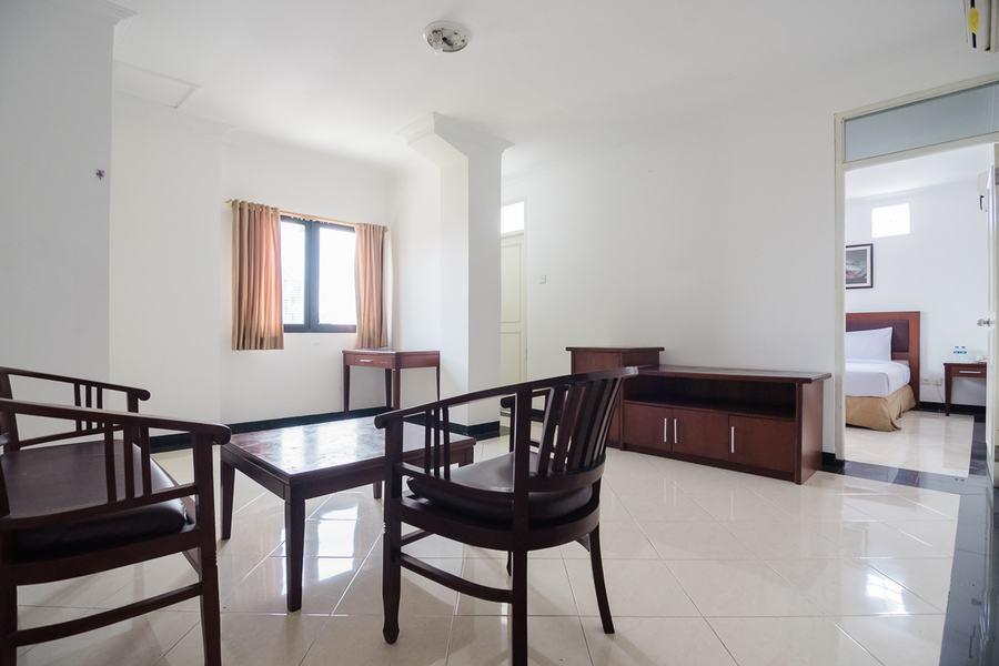 Hotel RedDoorz @ Buah Batu Bandung Zewnętrze zdjęcie