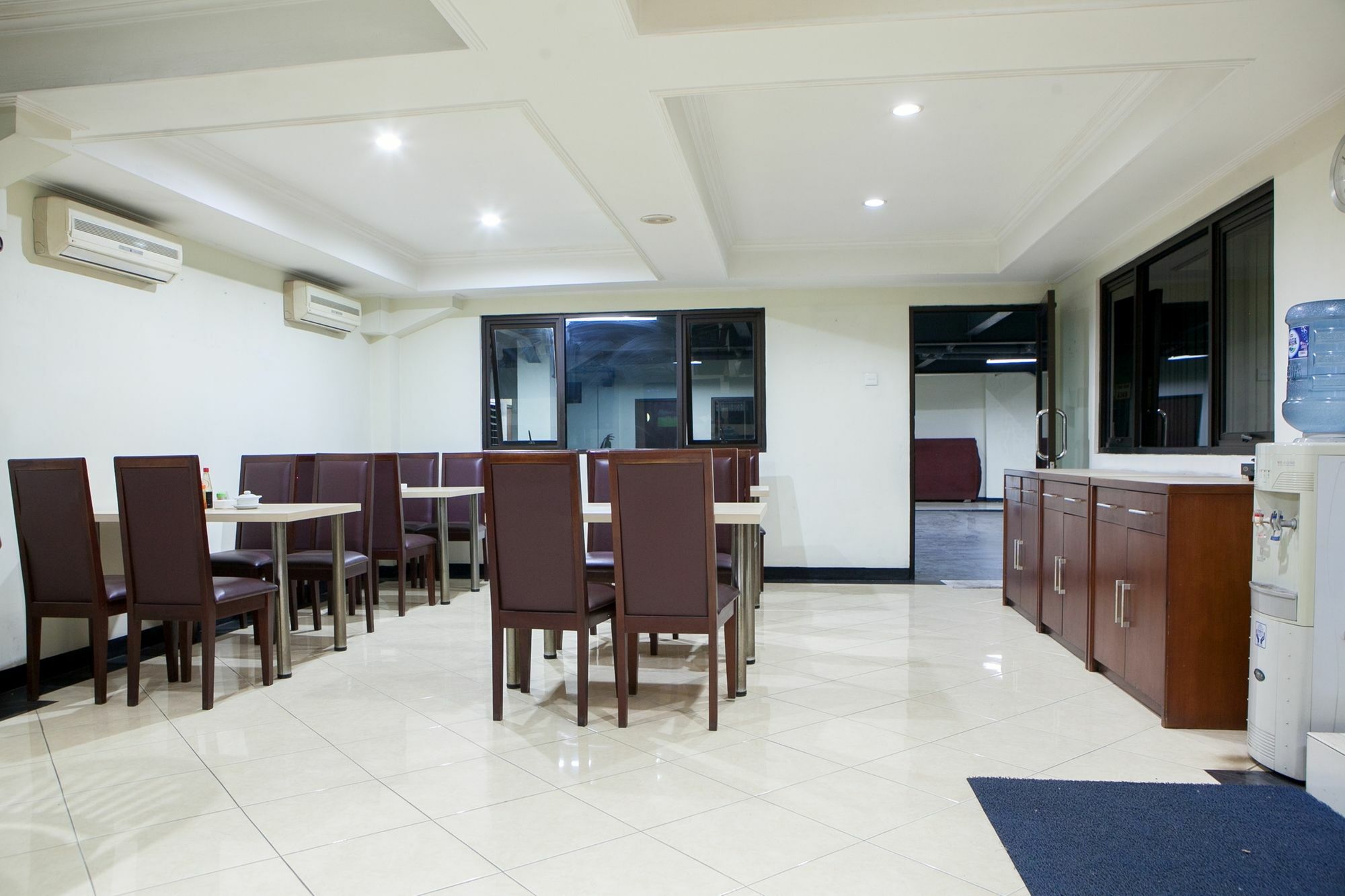 Hotel RedDoorz @ Buah Batu Bandung Zewnętrze zdjęcie